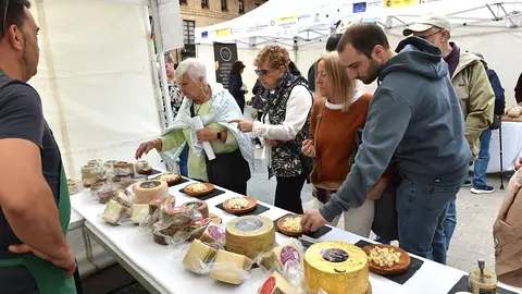 I Feria de Producto Local y Artesan&iacute;a de la Ribera Alta de Navarra en Falces 2026 24