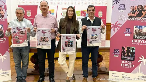 Jos&eacute; Yanguas Jim&eacute;nez, Miguel Aguirre Yanguas, Vicky Molina Maestro y Manuel R&aacute;ndez Garbayo en la presentaci&oacute;n de esta ma&ntilde;ana