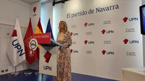 La presidenta de UPN, Cristina Ibarrola, en rueda de prensa.