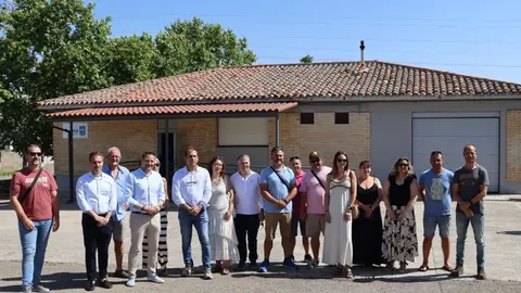 El alcalde de Tudela, Alejandro Toquero, en la inauguraci&oacute;n de las nuevas instalaciones destinadas a los ex&aacute;menes de conducir.