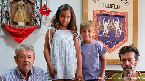 Carlota y Mario junto a Enrique Castel-Ruiz y Miguel Ángel Calvo Buttini