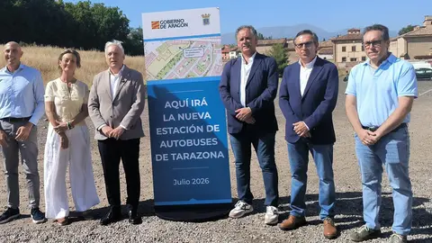 El acuerdo fue firmado por el consejero de Vivienda, Fomento, Log&iacute;stica y Cohesi&oacute;n Territorial, Octavio L&oacute;pez; el alcalde de Tarazona, Tono Jaray; y la directora gerente de Suelo y Vivienda de Arag&oacute;n (SVA), Inmaculada Aured