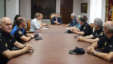Reuni&oacute;n terrenos comisar&iacute;a Tudela