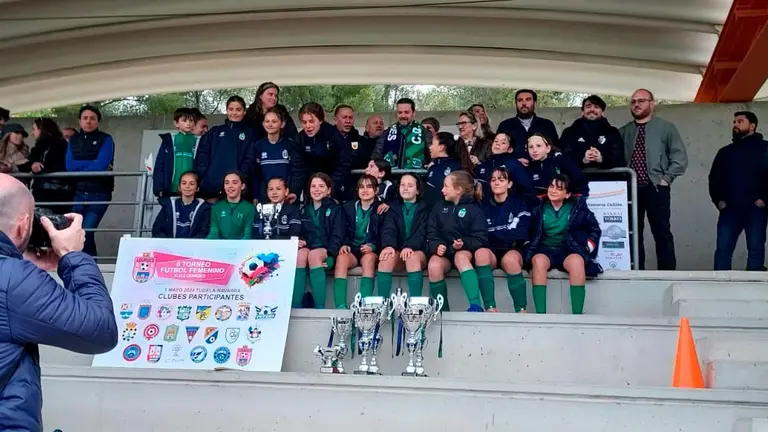 II Torneo de f&uacute;tbol femenino CD Lourdes 3