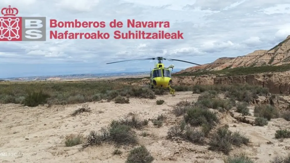 La mujer herida ha sido trasladada en helic&oacute;ptero al Hospital Universitario de Navarra.