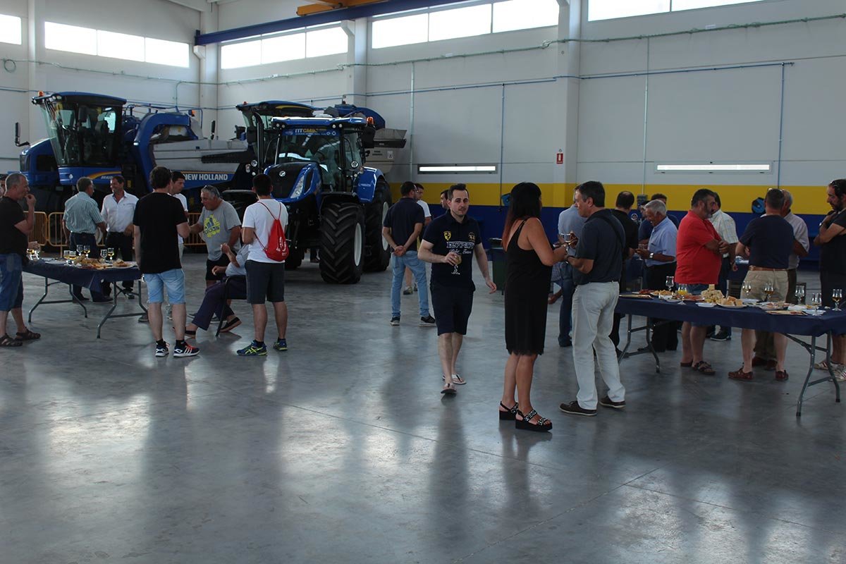 Decenas de personas pasaron por las instalaciones a lo largo del día