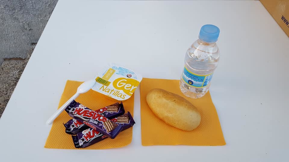 Bodigo, natillas y huesitos por Jueves Lardero en Cervera del Río Alhama