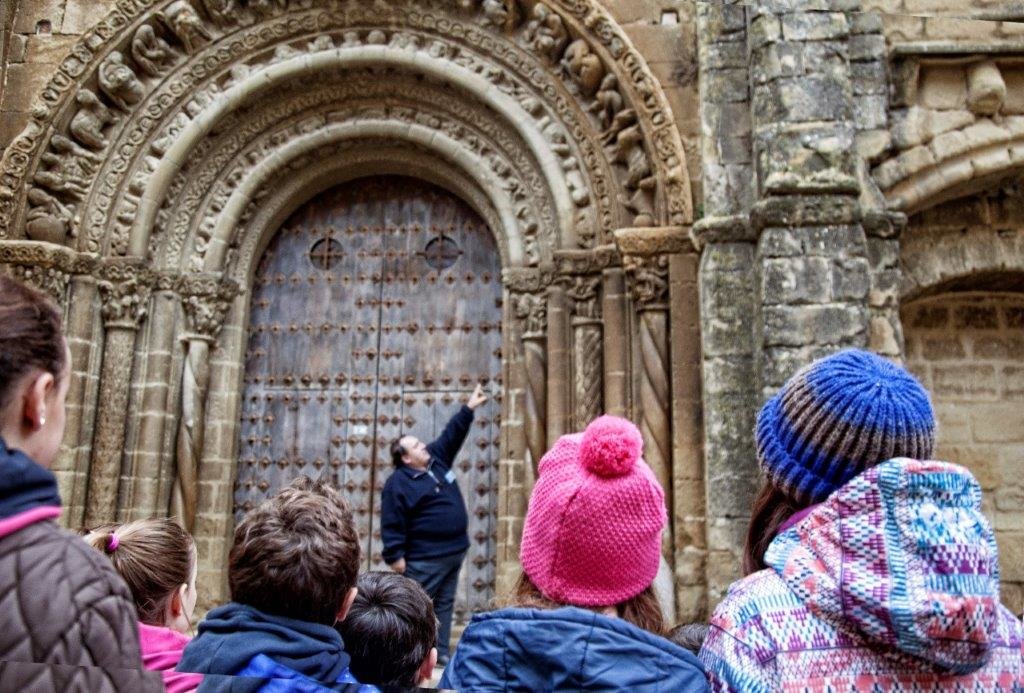 VISITAS GUIADAS EN UNCASTILLO