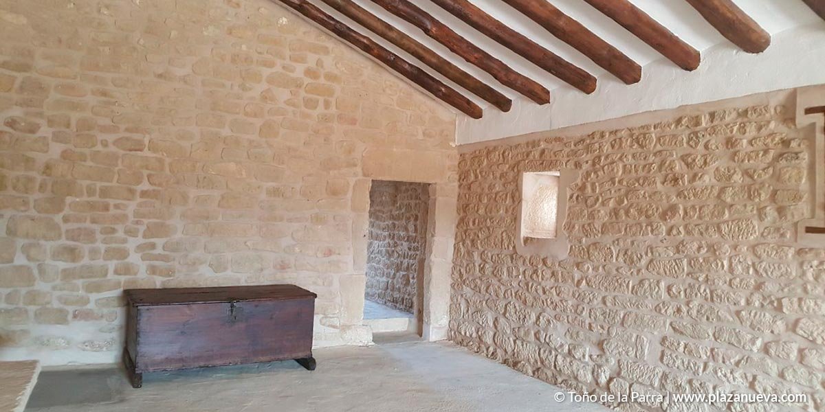 INTERIOR-ERMITA-MIRAMONTE