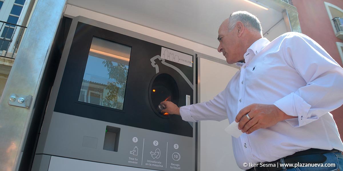 La máquina estará esta tarde y mañana