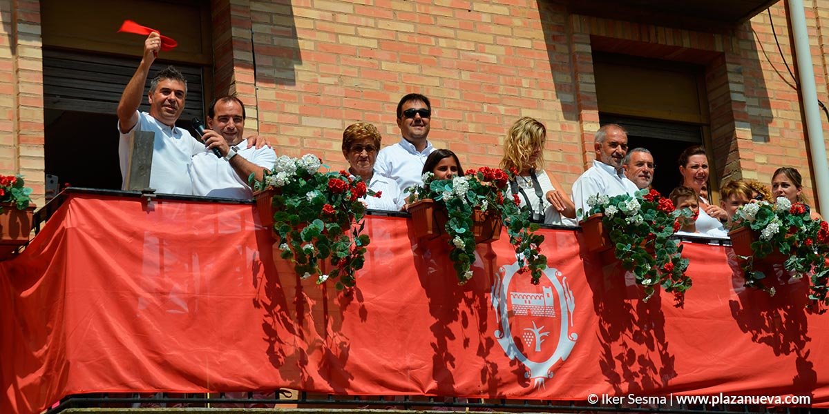 José Ángel Jiménez y Óliver Valer tiran el cohete de Marcilla