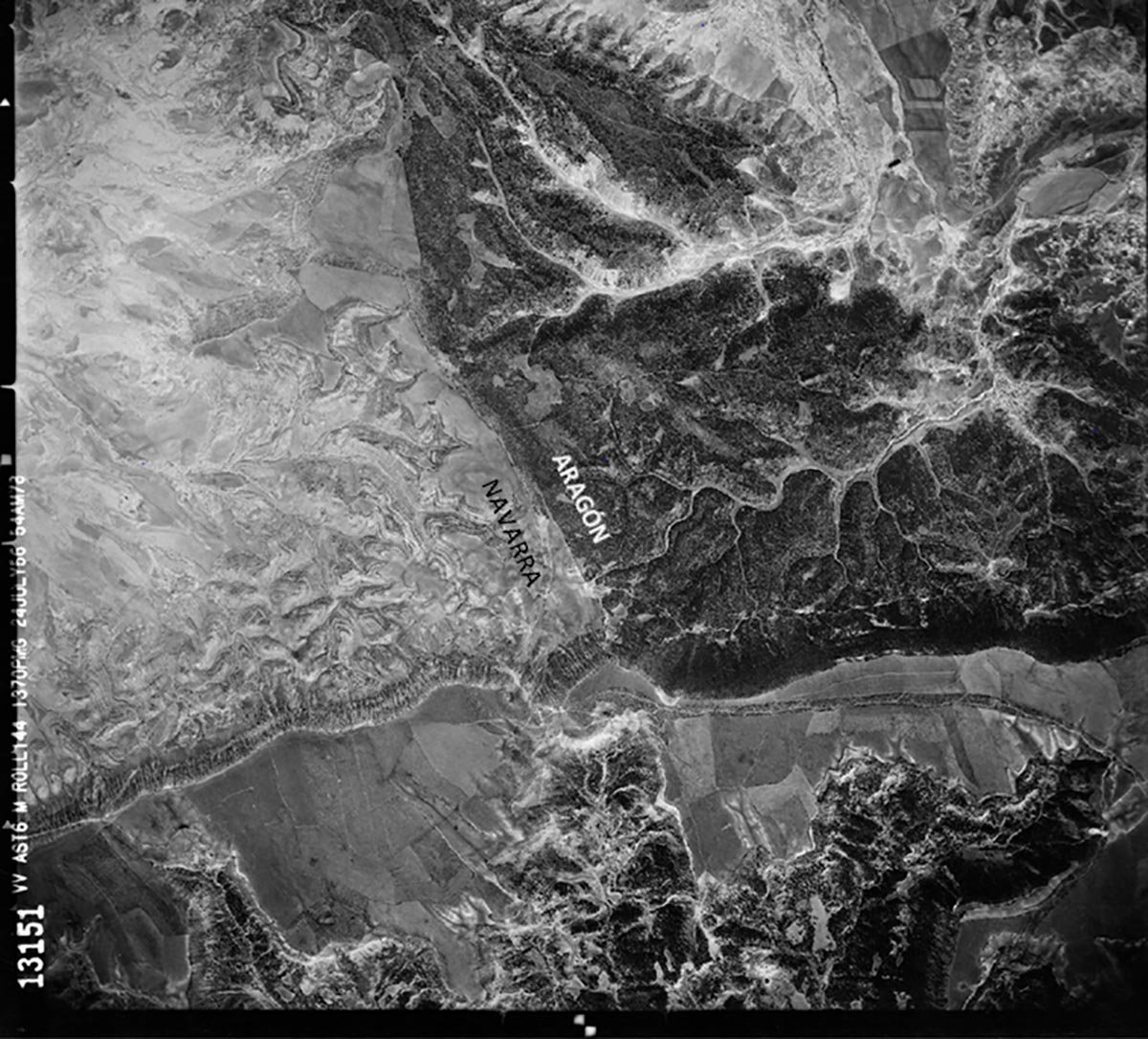 Imagen aérea de la Bardena Negra aragonesa en 1956