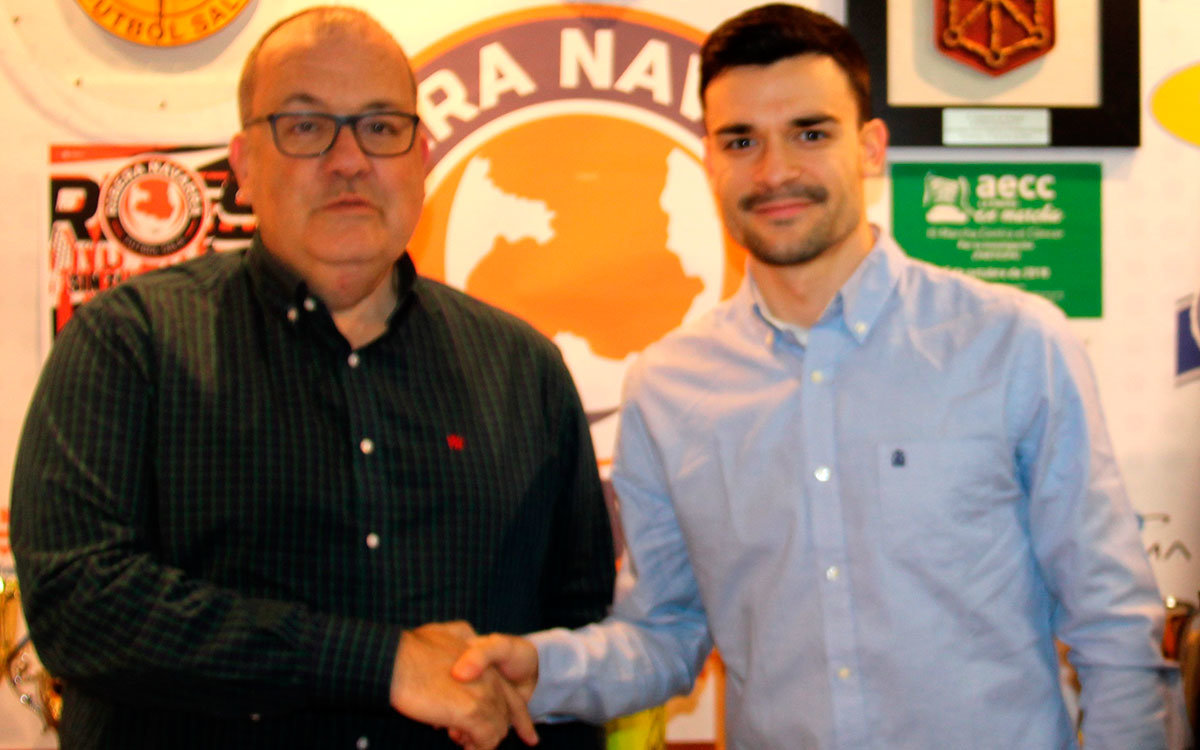 Ferran Plana renueva por una temporada con el Ribera Navarra 2