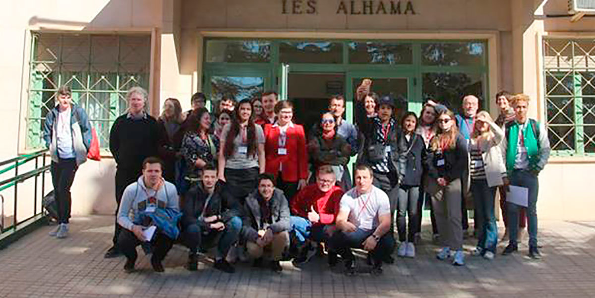 Foto de grupo en el IES Alhama 2