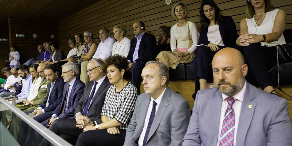 Constituido el nuevo Parlamento de Navarra 5