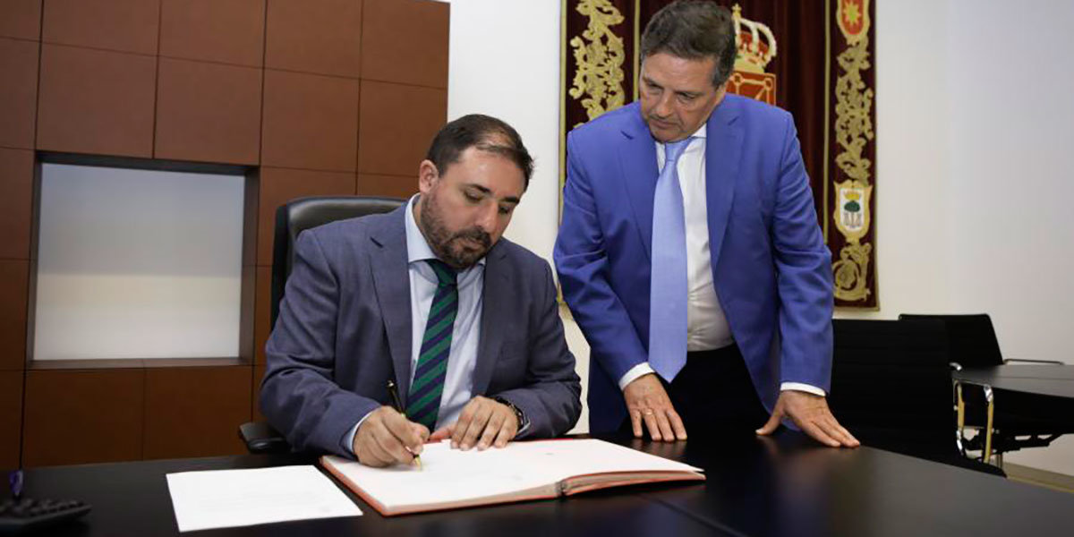 Constituido el nuevo Parlamento de Navarra 6
