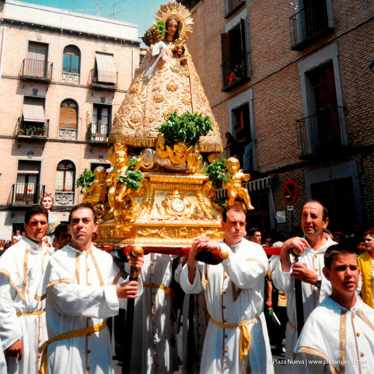 Procesión de Santa Ana en el año 1998