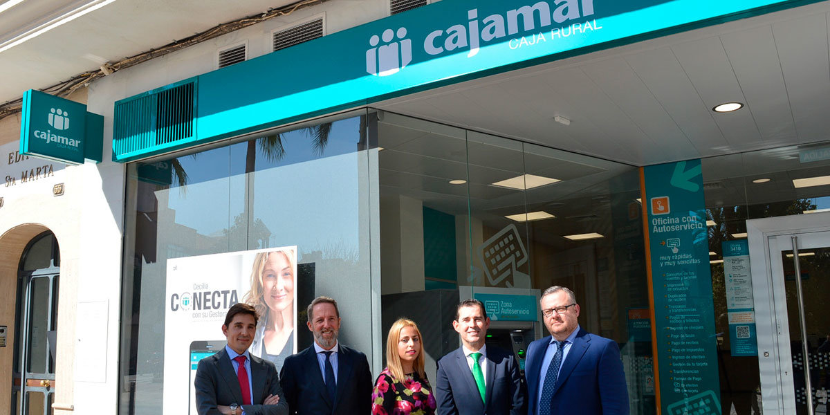 Apertura oficina Cajamar en Puente Genil