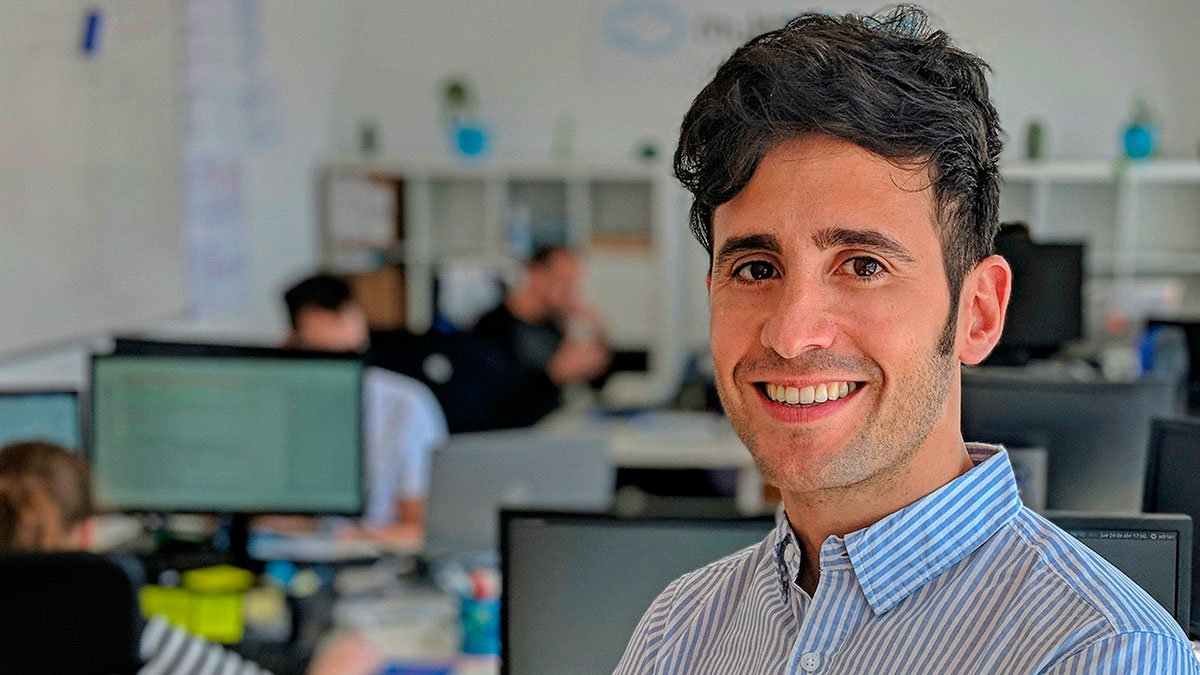 Adrián Miranda Falces de Multihelpers