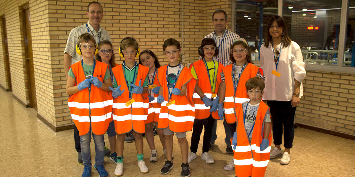 Puesta en marcha una Campaña en materia de Prevención de Riesgos Laborales dirigida a niños
