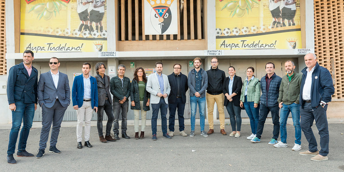 Visita de los parlamentarios al Ciudad de Tudela