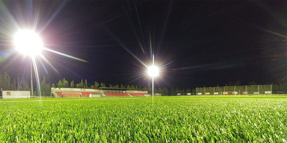 Nueva iluminación en el campo de fútbol municipal Ombatillo de Corella 3