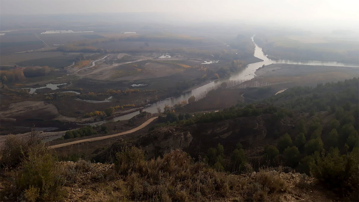 Panorámica del río Arga en la zona de Funes