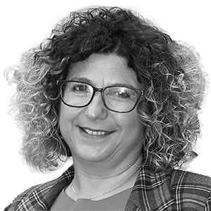 M.ª Carmen Segura Moreno