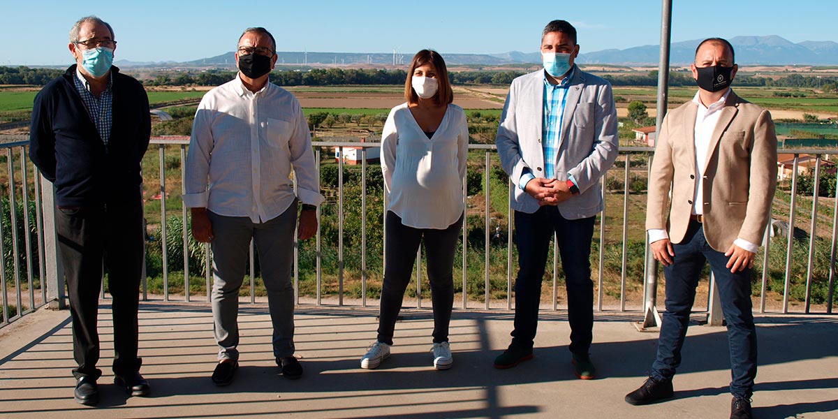 Ribera Sur comercio local con mascarilla