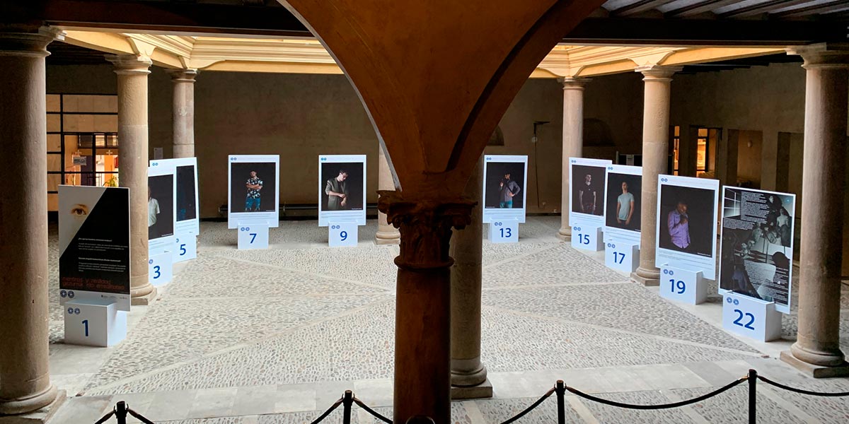 Exposición ‘Mentiras y Realidad’ en la UNED Tudela 1