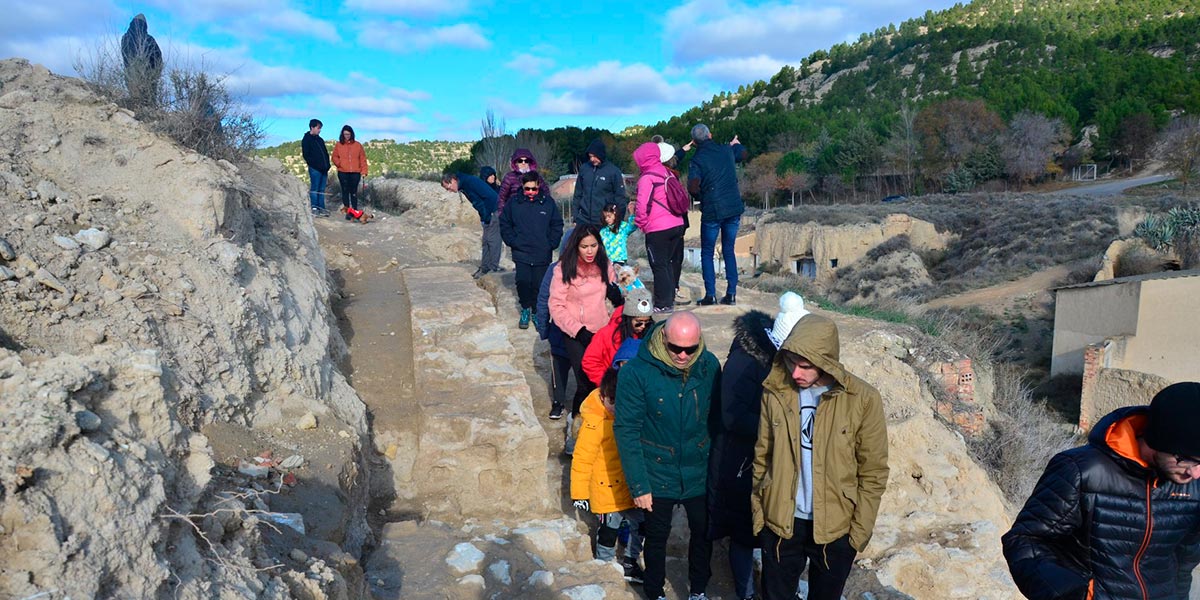 Restos castillo medieval Valtierra Visita guiada Excavación