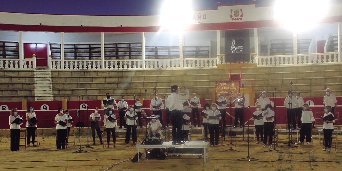 Concierto-a-puerta-cerrada-de-la-Coral-Virgen-de-la-Paz-en-Homenaje-a-Victimas-del-Covid19-grabado-el-4-de-septiembre-y-emitido-por-la-televisión-local-y-Redes-Sociales-4