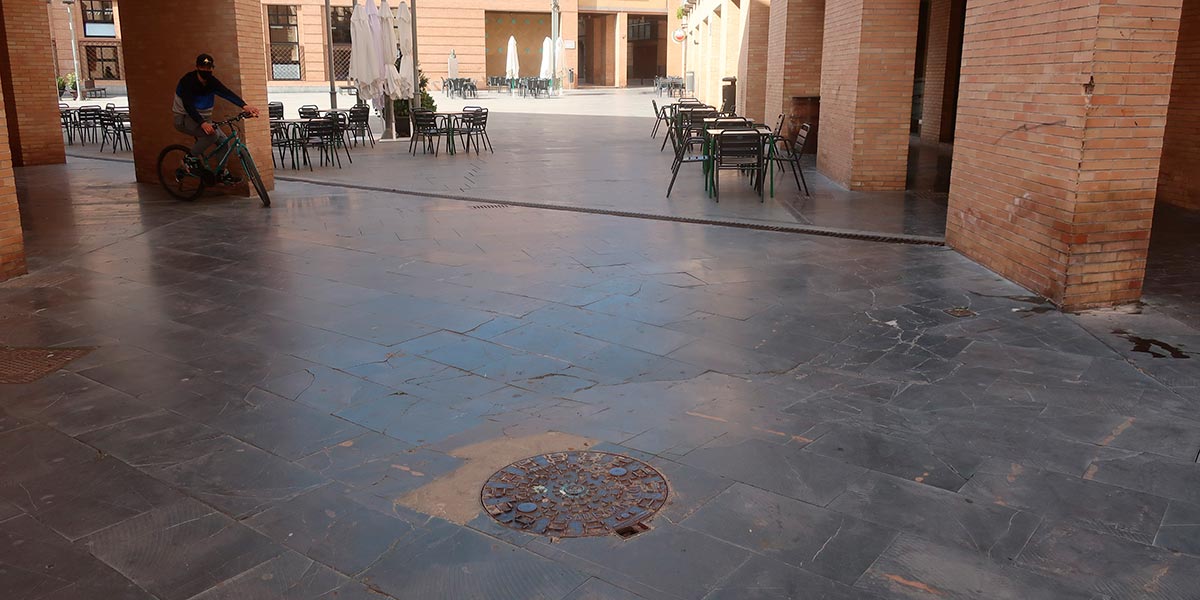 Renovación parcial de la red de saneamiento de la plaza de la Judería 3
