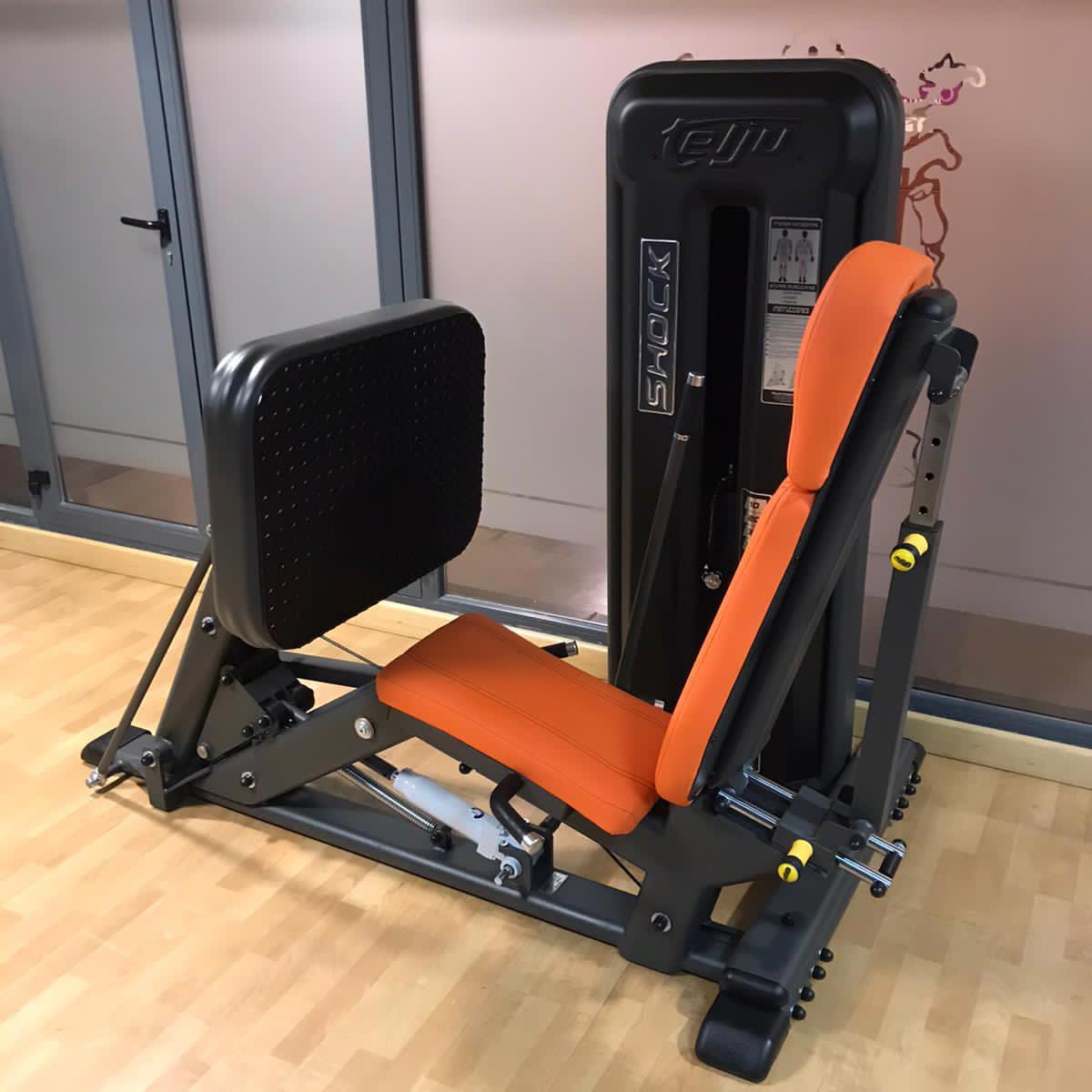 Nuevas máquinas en el gimnasio de Villafranca 4