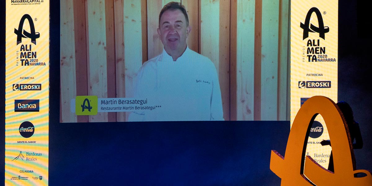El chef Martín Berasategui tuvo palabras de elogio para el sector agroalimentario navarro