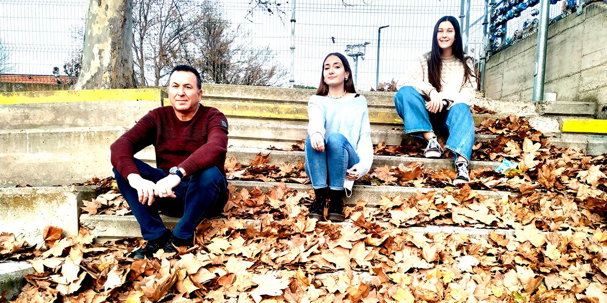 Nerea, Clara y su tutor Francisco