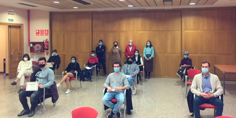 Entrega premios a línea de Estudiantes, VI Concurso Emprendedores