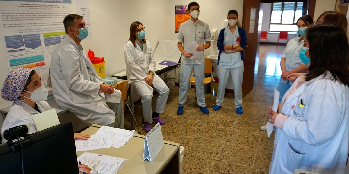 Reunión anterior al inicio de la vacunación