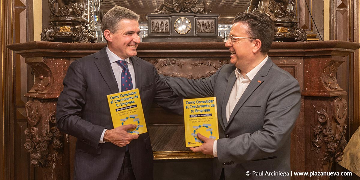 Benito Jiménez y Carlos Medrano sonriendo