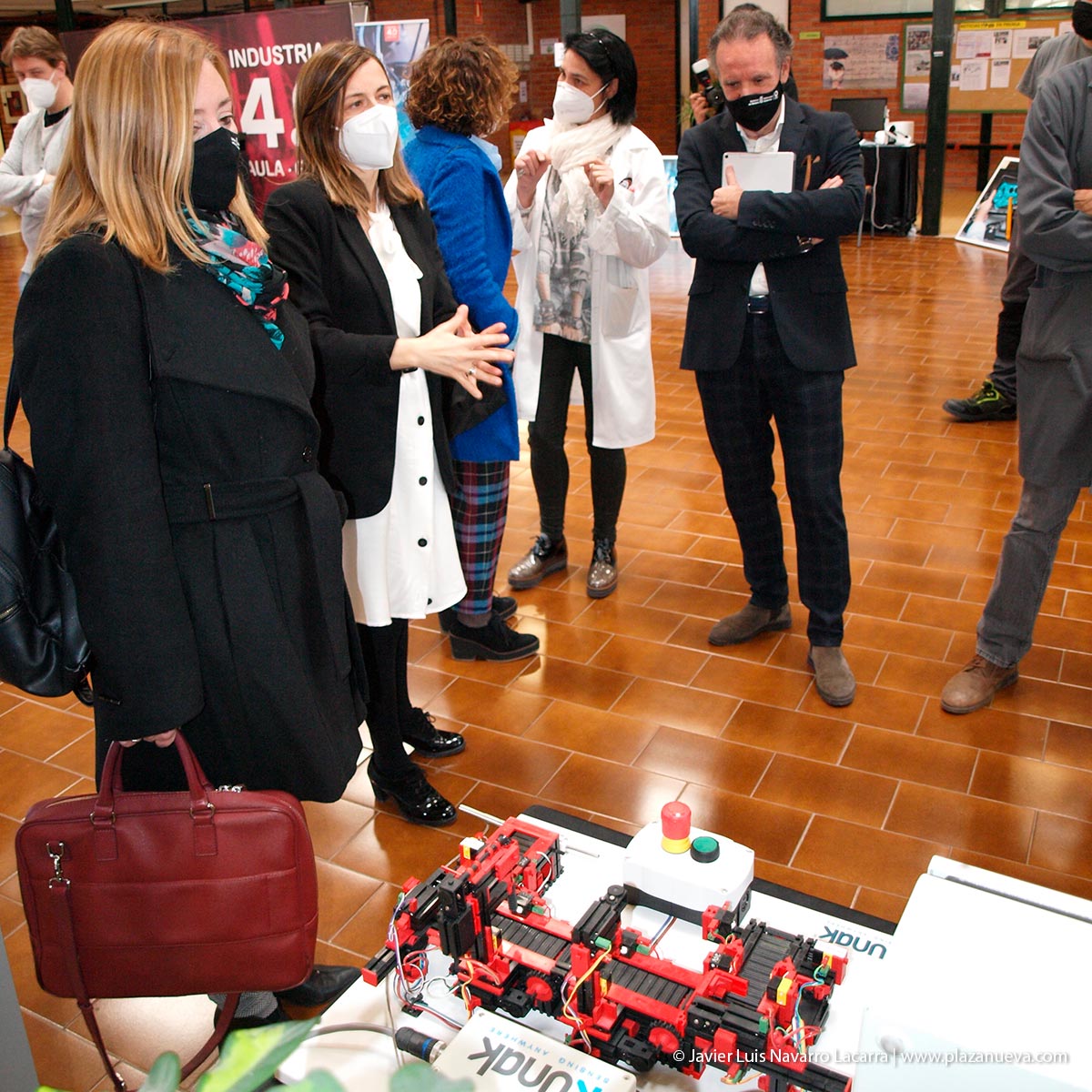 Visita al CIP ETI de la Directora General del SNE y Director General de FP del GNA 2