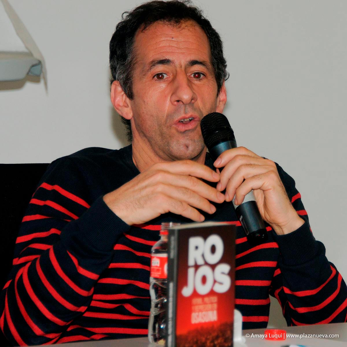 Presentación en Caparroso del libro ‘Rojos’ de Mikel Huarte5