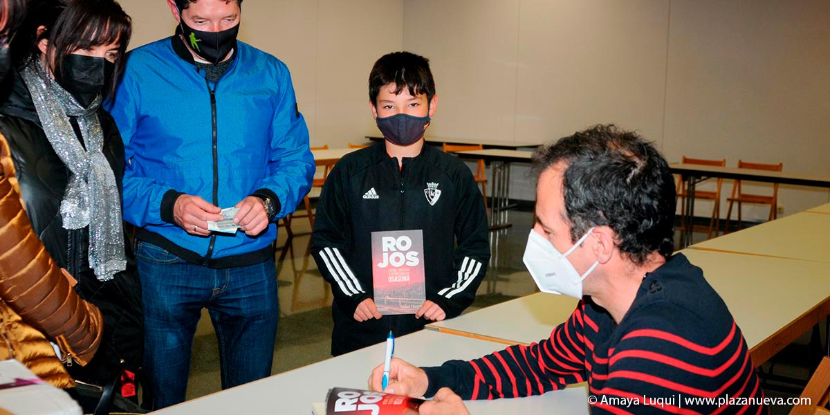 Presentación en Caparroso del libro ‘Rojos’ de Mikel Huarte4