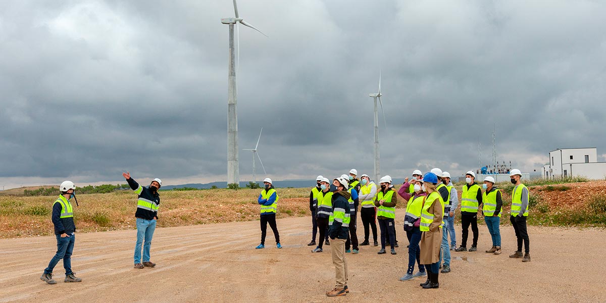 Visita guiada a las instalaciones del parque eólico del Grupo Enhol