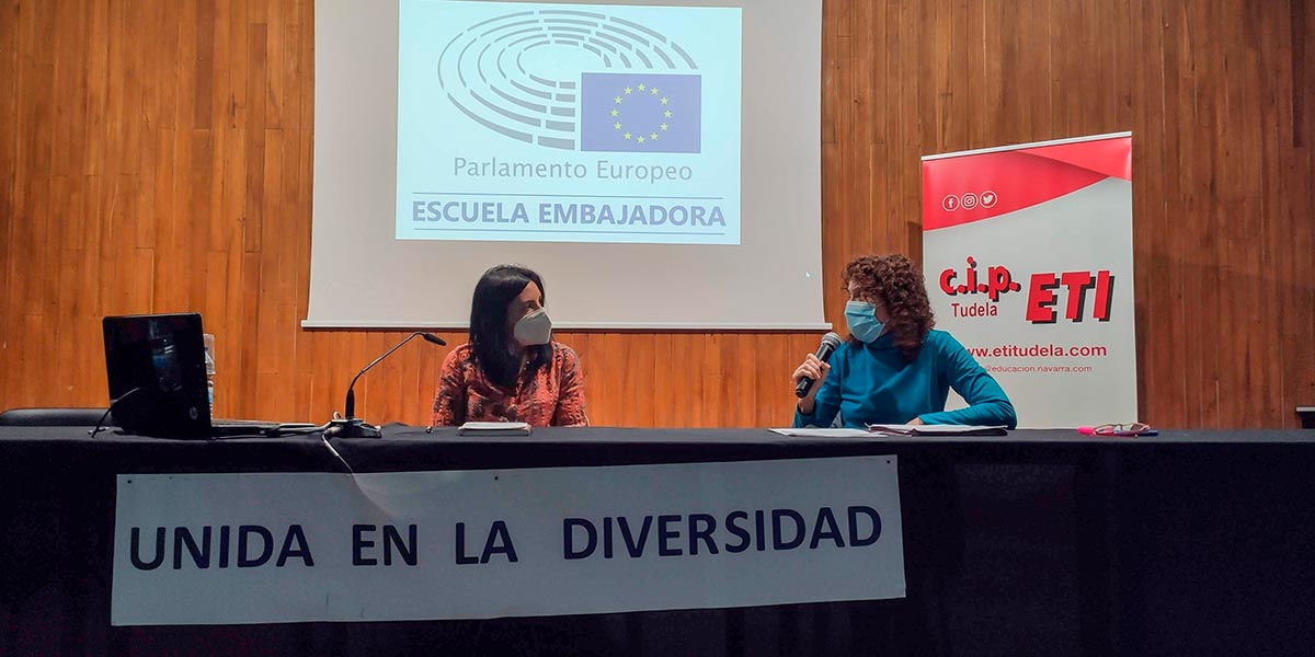 Charla eurodiputada Podemos 2