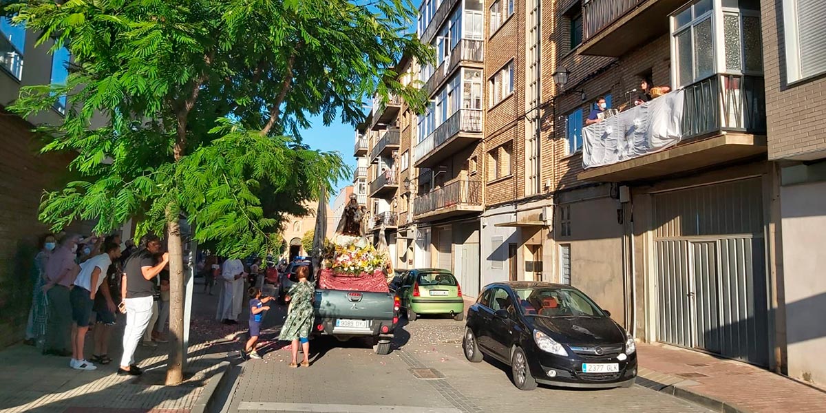 Recorrido de la Virgen del Carmen por las calles de Corella 1