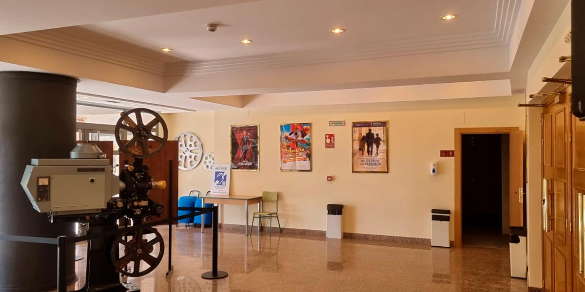 Nuevos aseos del cine de Corella 1