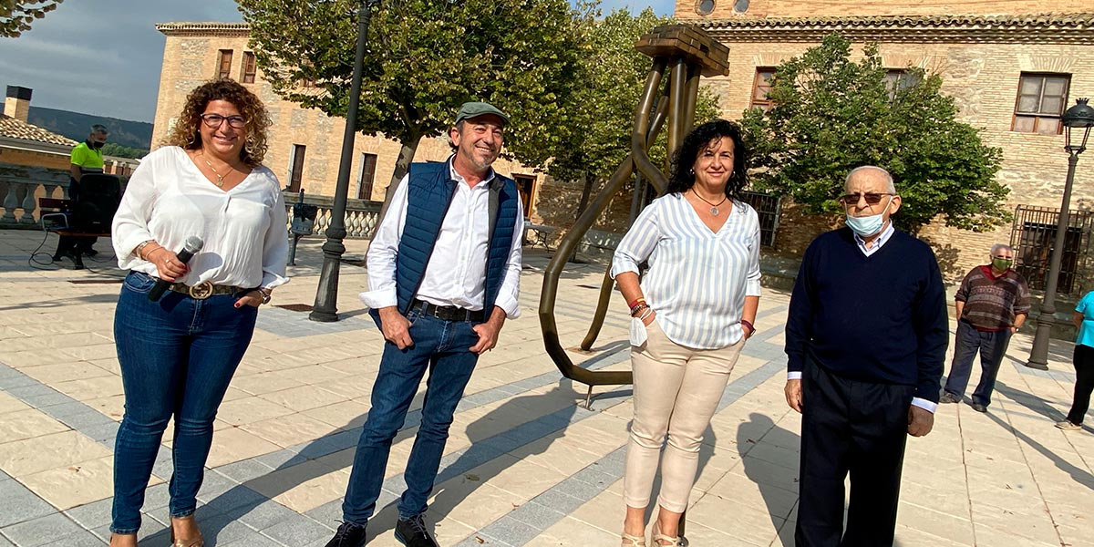 Inauguración escultura Castil de Hierro 3