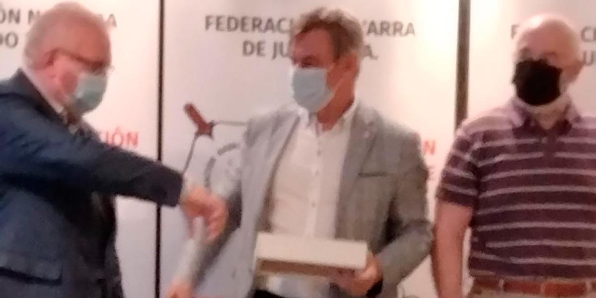 Felix Pastor Felicitado por el Director del IND