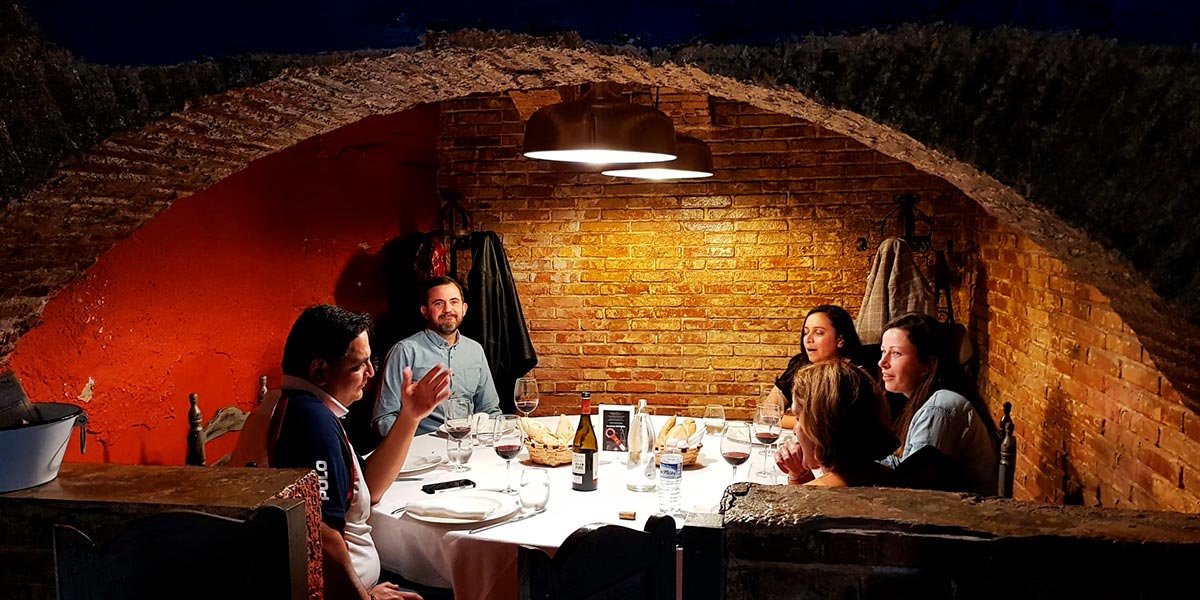 Los 4 turoperadores norteamericanos conocieron de primera mano los atractivos turísticos de la Ruta del Vino Rioja Oriental 1