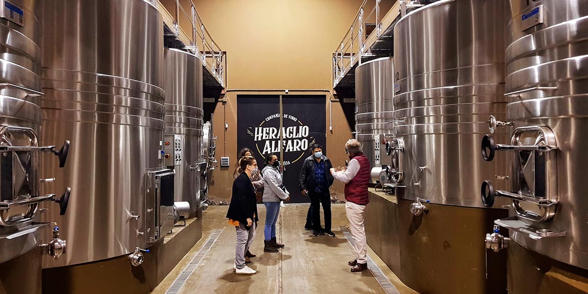 Los 4 turoperadores norteamericanos en la bodega Heraclio Alfaro